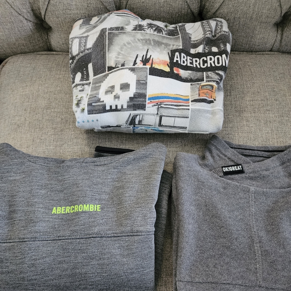 Sweatshirt Bundle